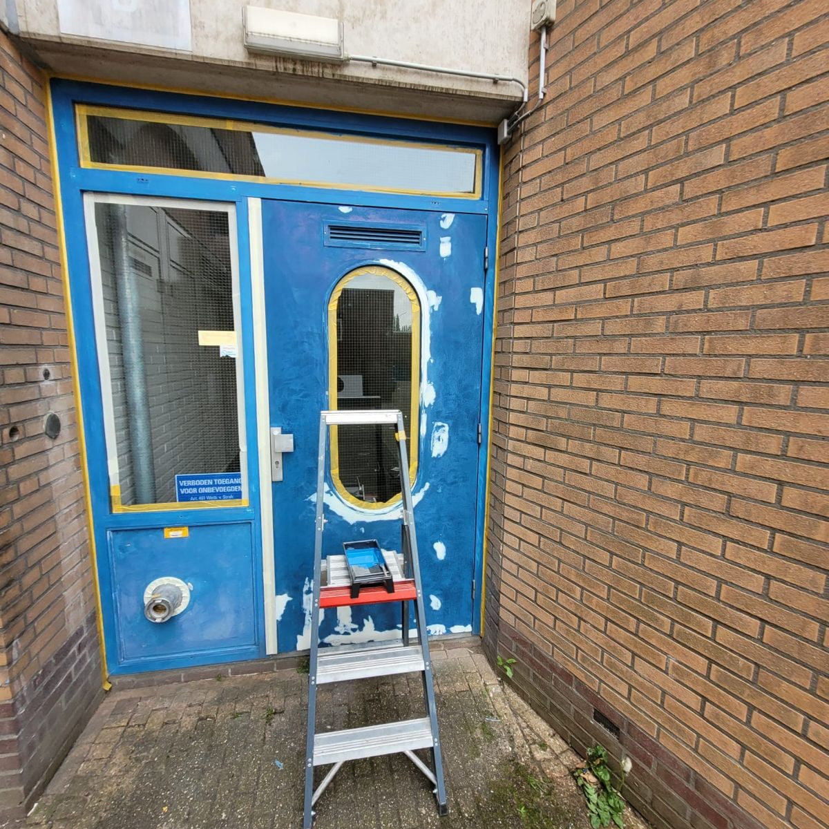 PROJECT SCHILDERWERK WINKELCENTRUM HUIZEN